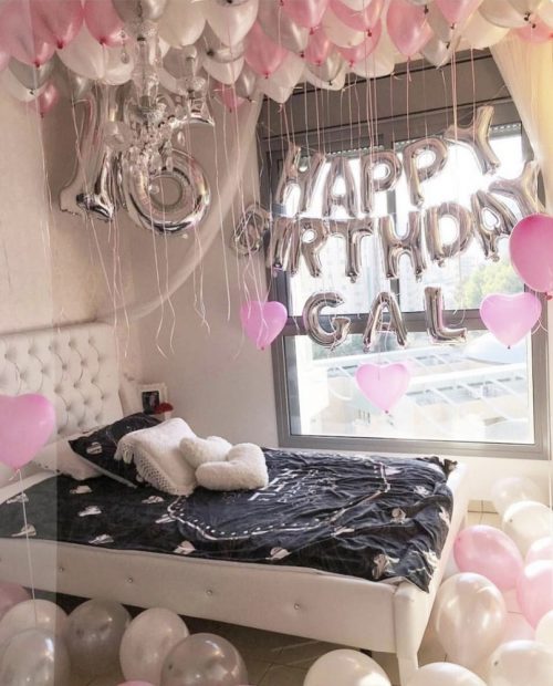 Number 16 Pink Birthday party