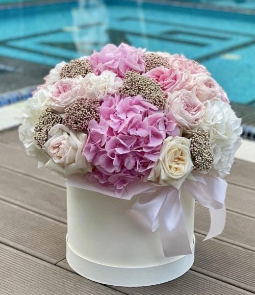 Цветы микс с розами О’хара